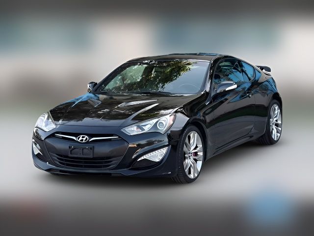 2013 Hyundai Genesis 3.8 Track