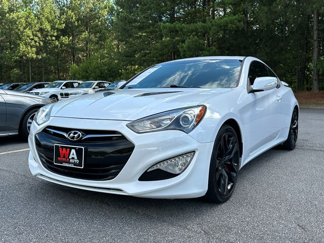 2013 Hyundai Genesis 3.8 Track