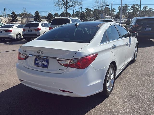 2013 Hyundai Sonata Limited PZEV Wine Interior