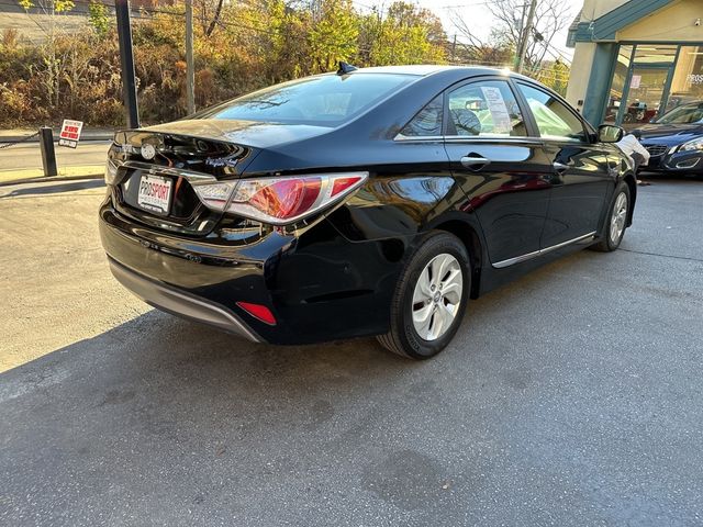 2013 Hyundai Sonata Hybrid Base