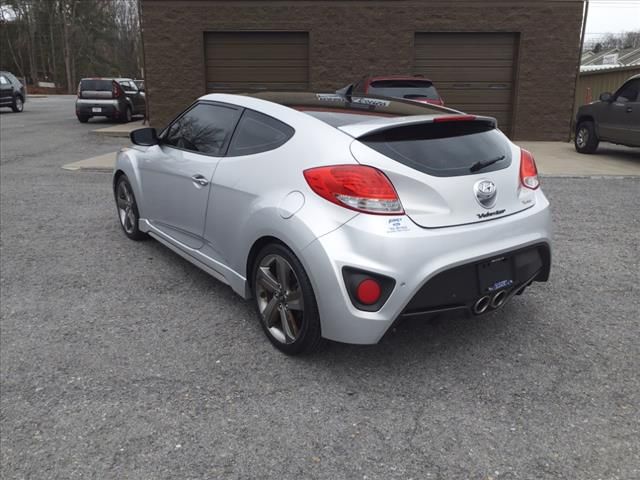 2013 Hyundai Veloster Turbo Blue Interior