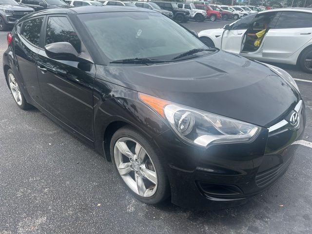 2013 Hyundai Veloster Gray Interior