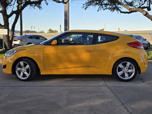 2013 Hyundai Veloster Black Interior