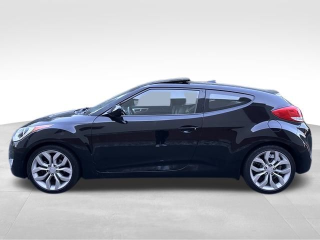 2013 Hyundai Veloster Black Interior