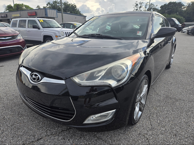 2013 Hyundai Veloster Gray Interior