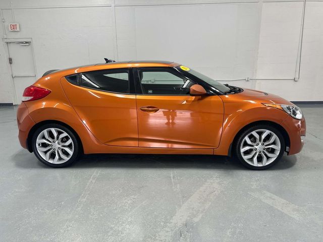 2013 Hyundai Veloster Black Interior