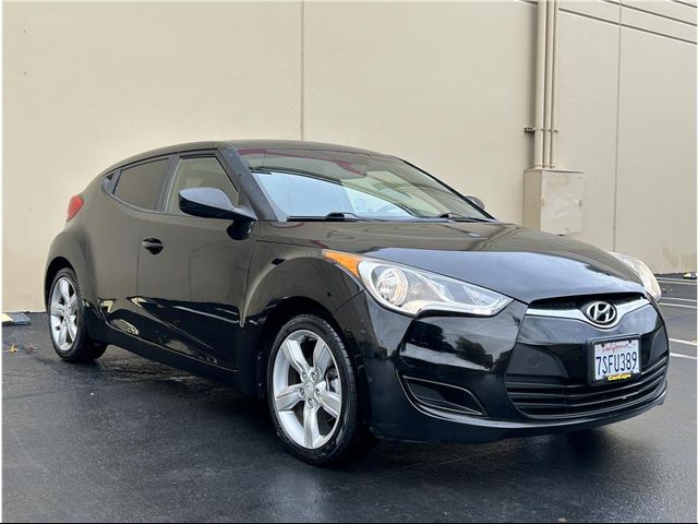 2013 Hyundai Veloster Black Interior