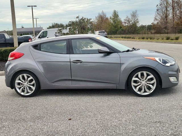 2013 Hyundai Veloster Black Interior