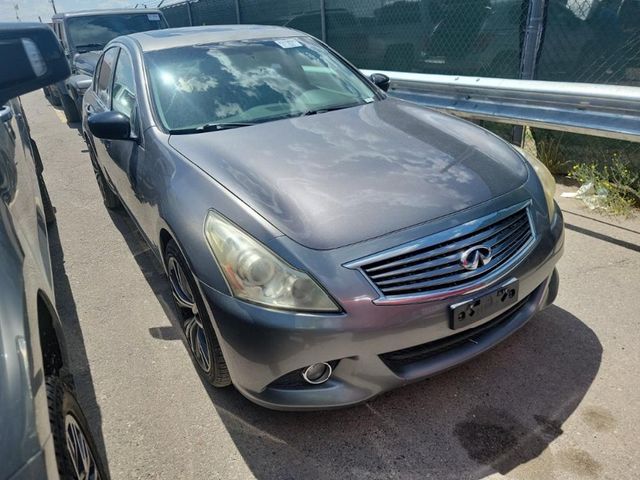 2013 INFINITI G37 Journey