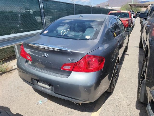 2013 INFINITI G37 Journey