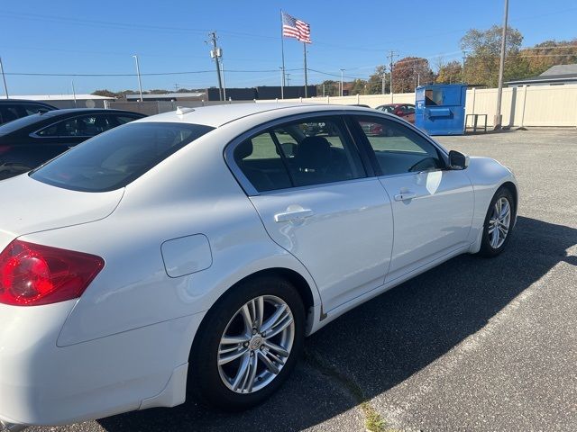 2013 INFINITI G37 Journey