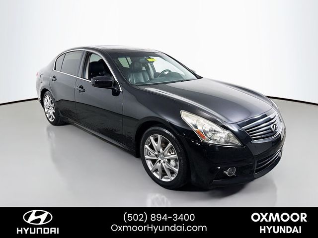 2013 INFINITI G37 Sport 6MT