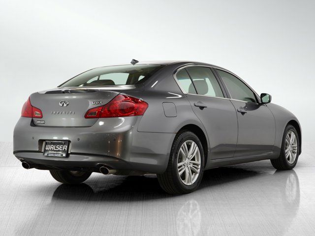 2013 INFINITI G37 X