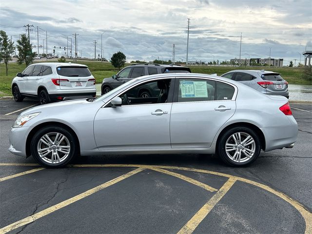 2013 INFINITI G37 X