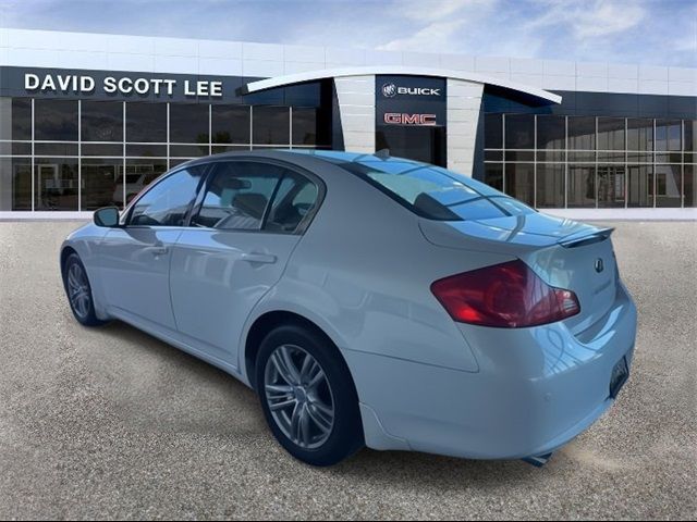 2013 INFINITI G37 X