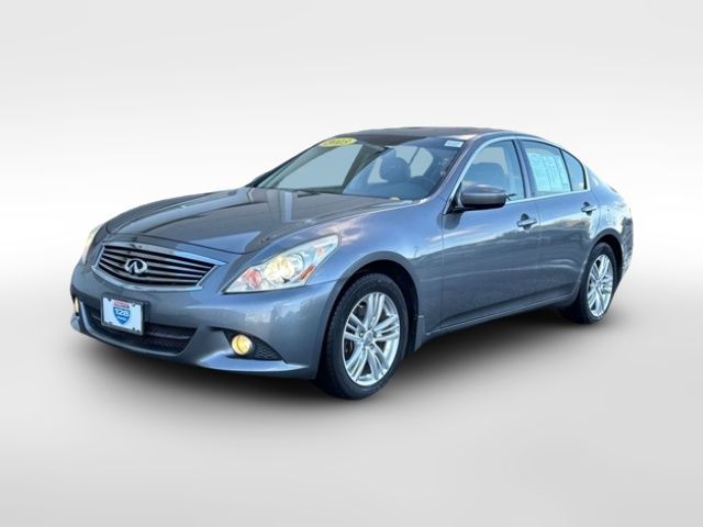 2013 INFINITI G37 X