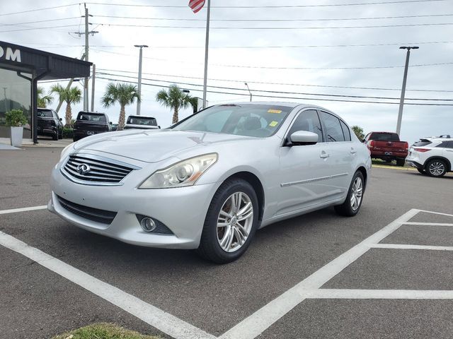 2013 INFINITI G37 X