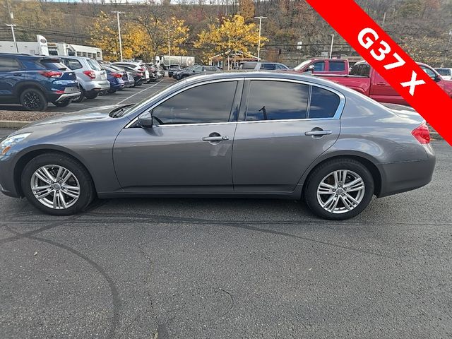 2013 INFINITI G37 X