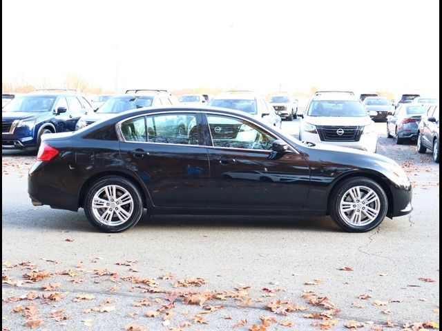 2013 INFINITI G37 X