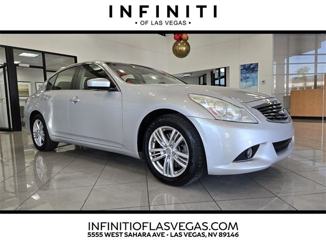 2013 INFINITI G37 X