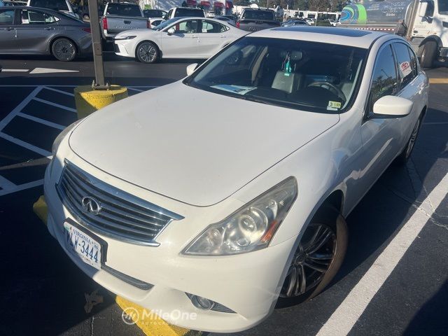 2013 INFINITI G37 X