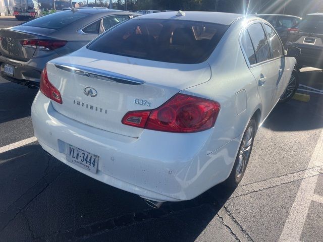 2013 INFINITI G37 X