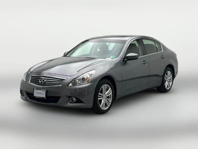 2013 INFINITI G37 X