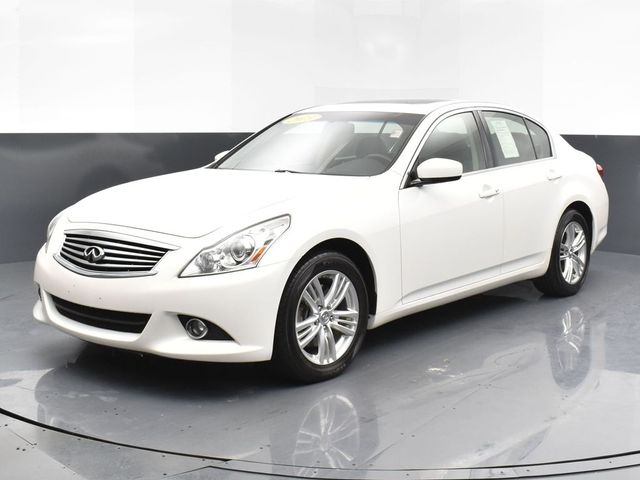 2013 INFINITI G37 X