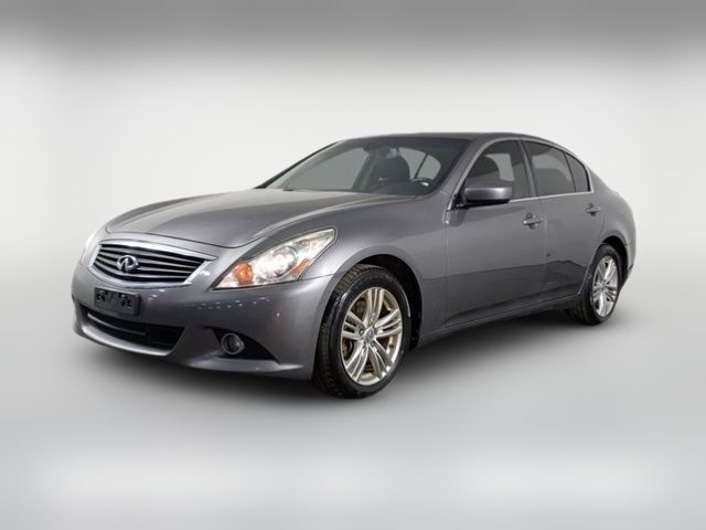 2013 INFINITI G37 X