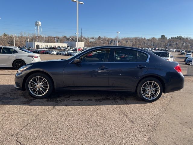 2013 INFINITI G37 X