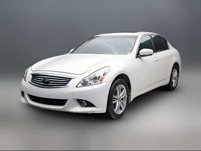 2013 INFINITI G37 X