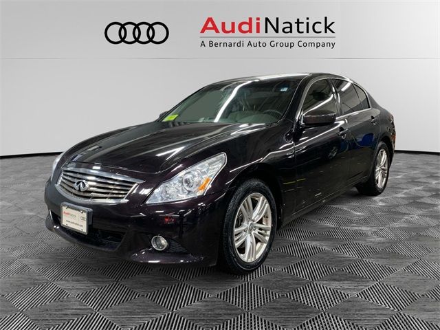 2013 INFINITI G37 X