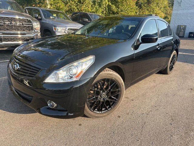 2013 INFINITI G37 X