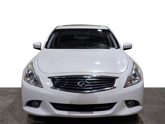 2013 INFINITI G37 X