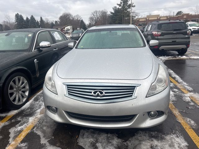 2013 INFINITI G37 X