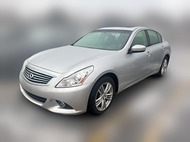 2013 INFINITI G37 X