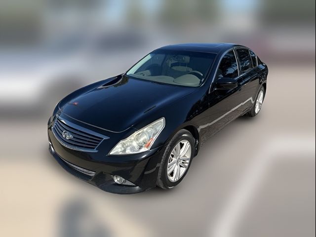 2013 INFINITI G37 X