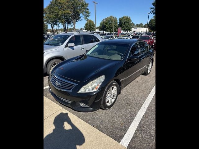 2013 INFINITI G37 X