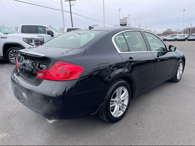 2013 INFINITI G37 X