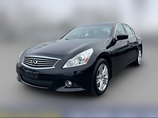 2013 INFINITI G37 X