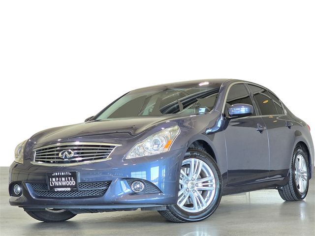 2013 INFINITI G37 X