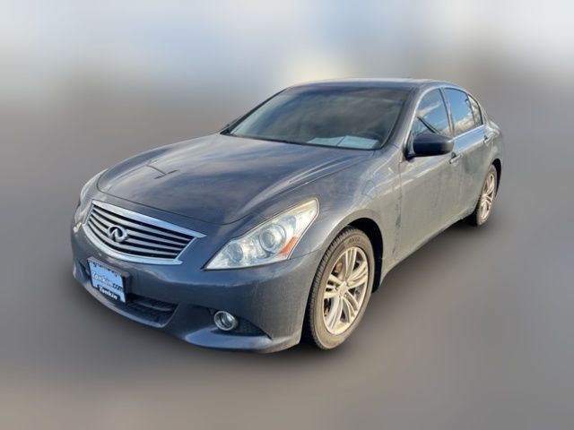 2013 INFINITI G37 X