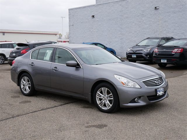 2013 INFINITI G37 X