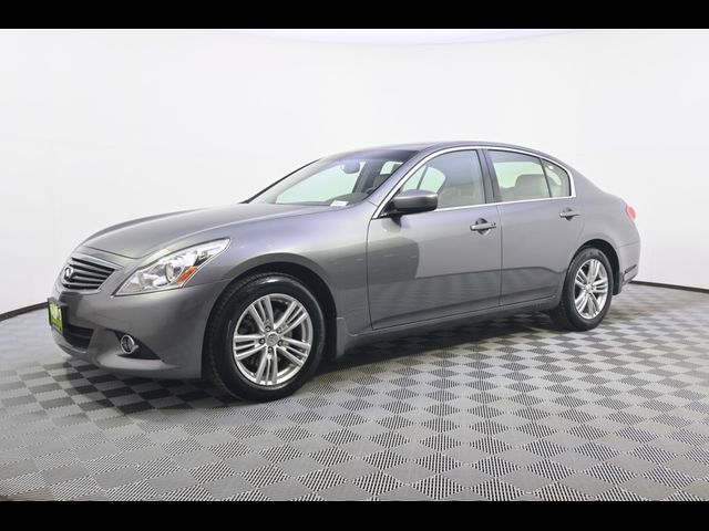 2013 INFINITI G37 X