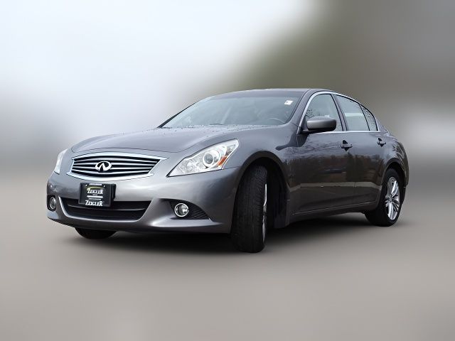 2013 INFINITI G37 X