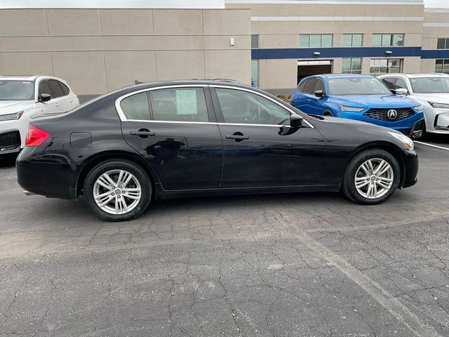 2013 INFINITI G37 X