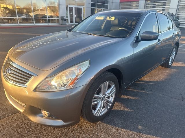 2013 INFINITI G37 X