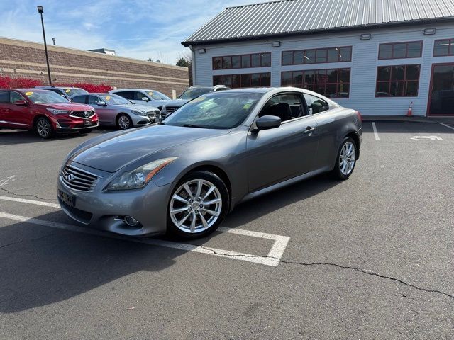 2013 INFINITI G37 X