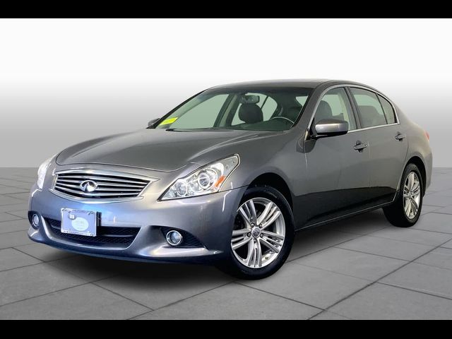 2013 INFINITI G37 X