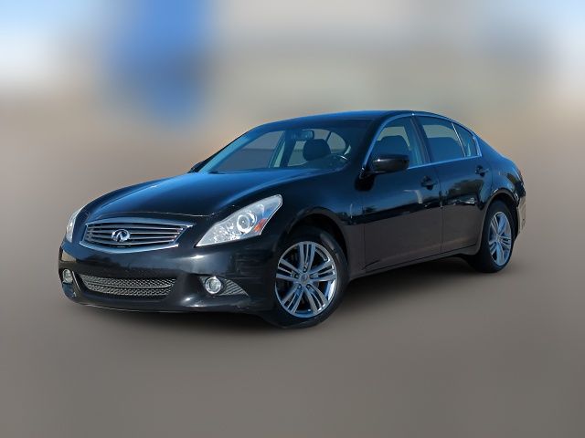 2013 INFINITI G37 X